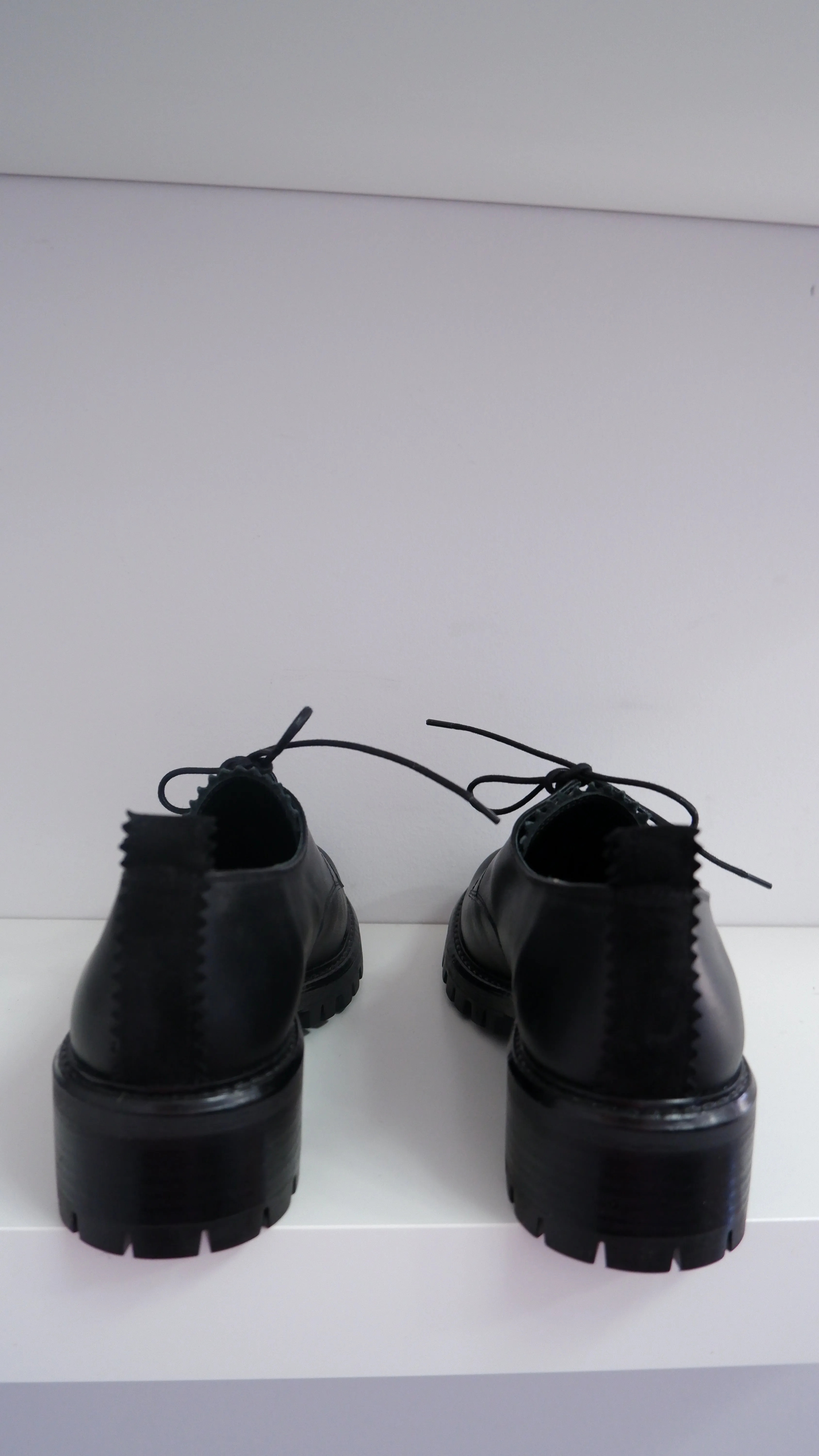 MAGUIRE Zava Black Leather Oxford - 39