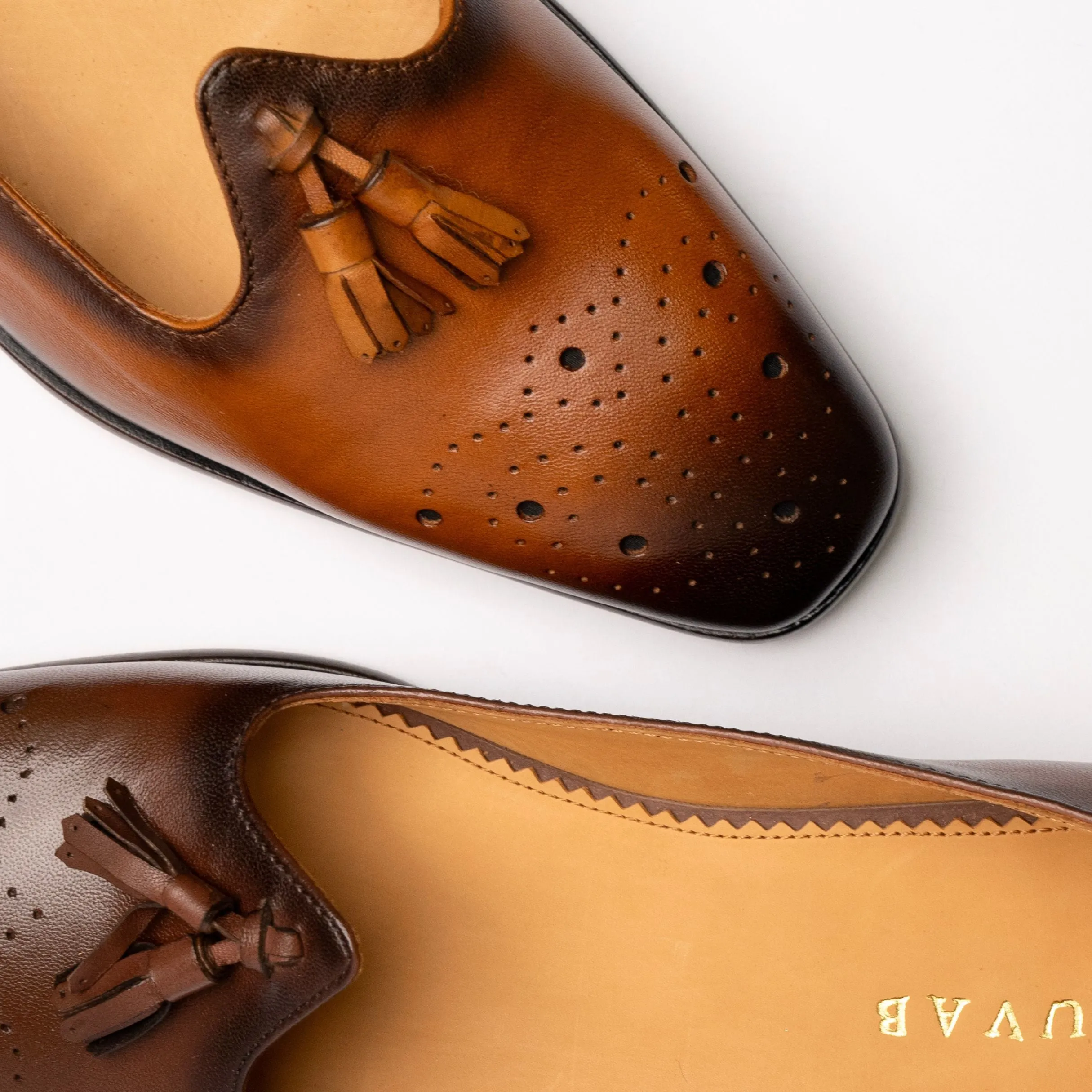 Nagra Tassel & Brogue | British Tan Leather