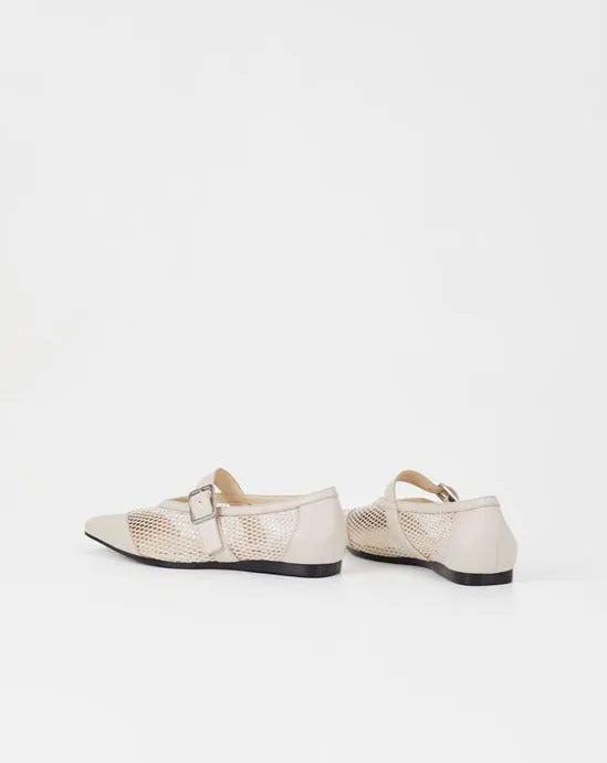 Wioletta Mesh Flats in Off White